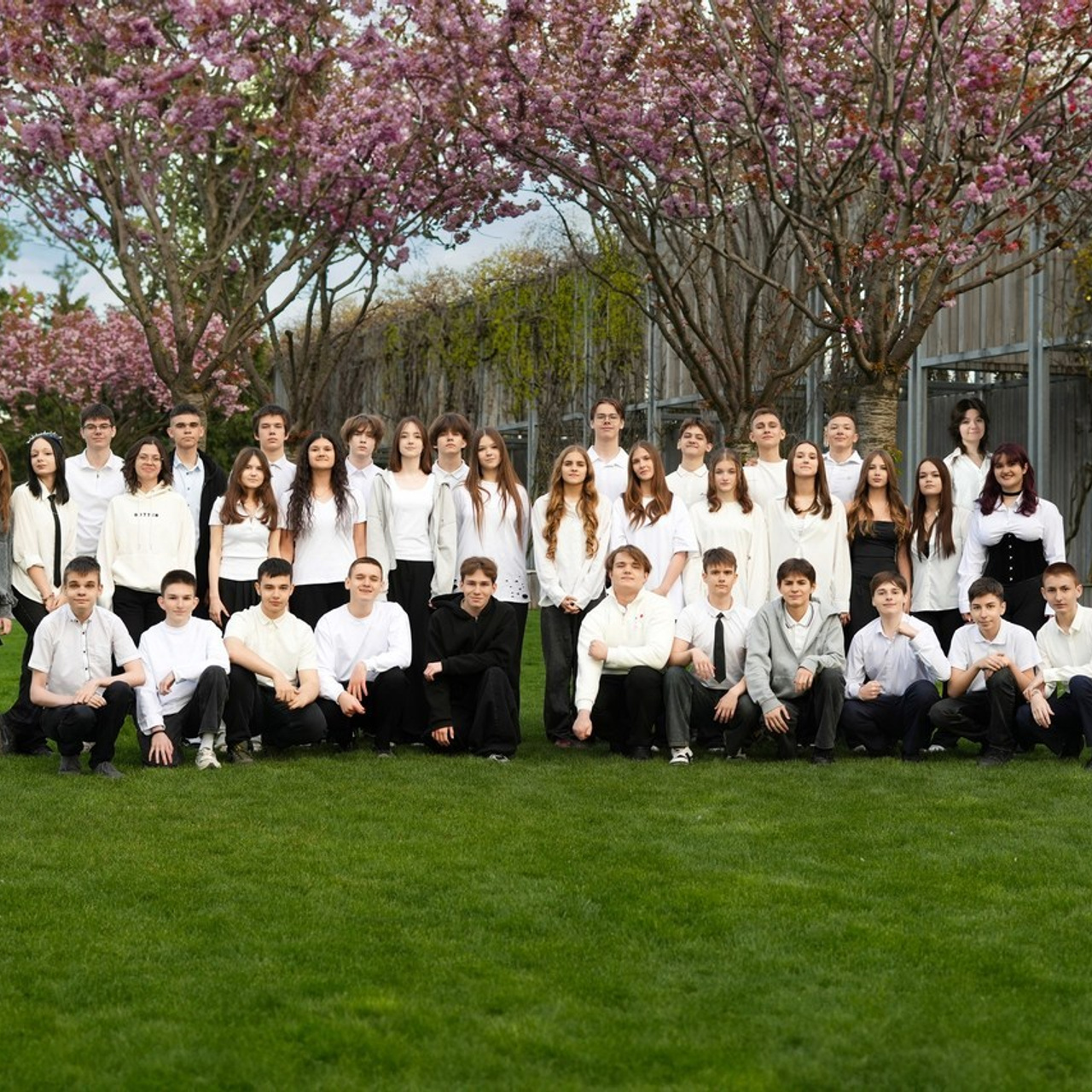 Выпускной альбом Краснодар отзывы. Ваш выпускной альбом в Краснодаре