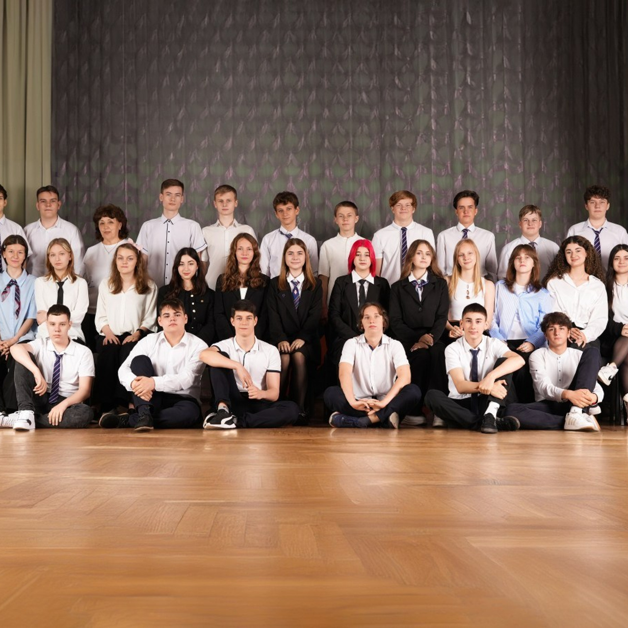 Выпускной альбом Краснодар отзывы. Ваш выпускной альбом в Краснодаре