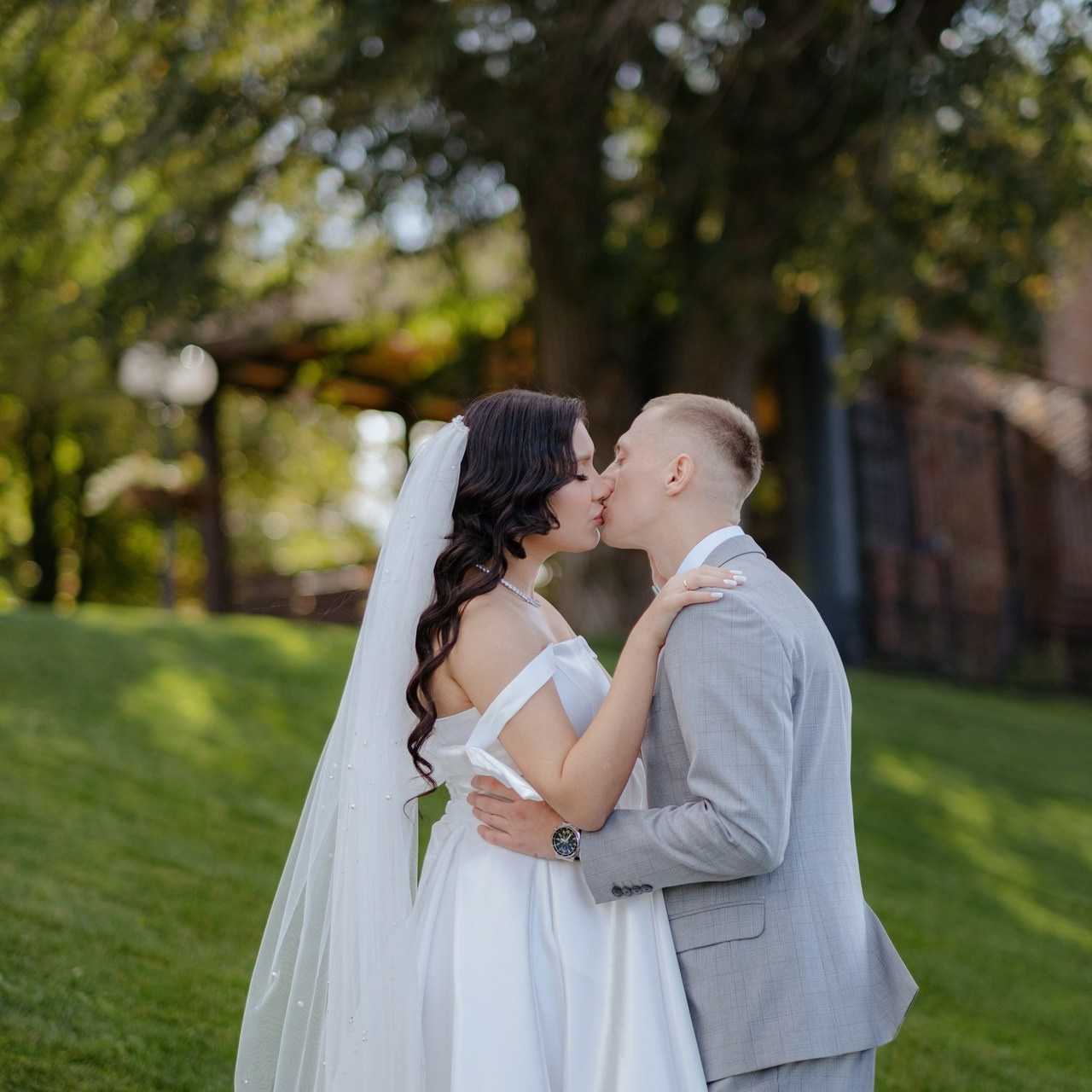 Отзывы моих клиентов. Свадебный фотограф в Балаково — Андрей Яхнин: стильные и эмоциональные фотосессии