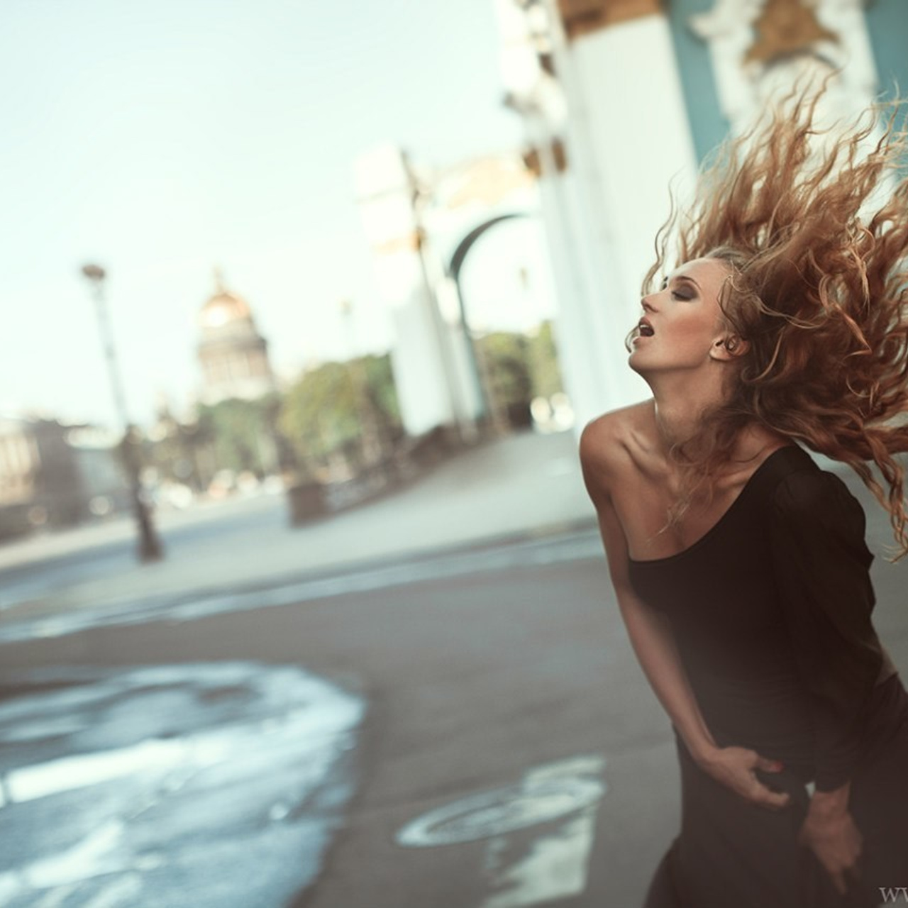 - фотосессии в эксклюзивных образах в  СПб и Москве. Фотограф Облако Александра