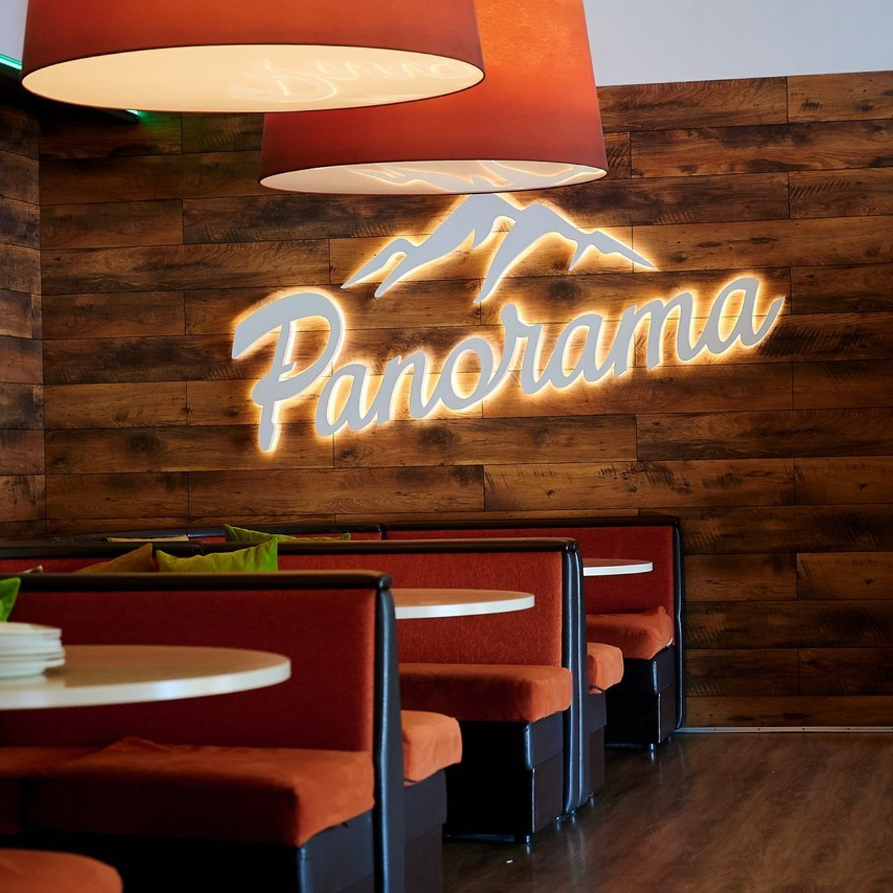 Оставить Отзыв. Профессиональный репортажный фотограф в Самаре Никита Королев