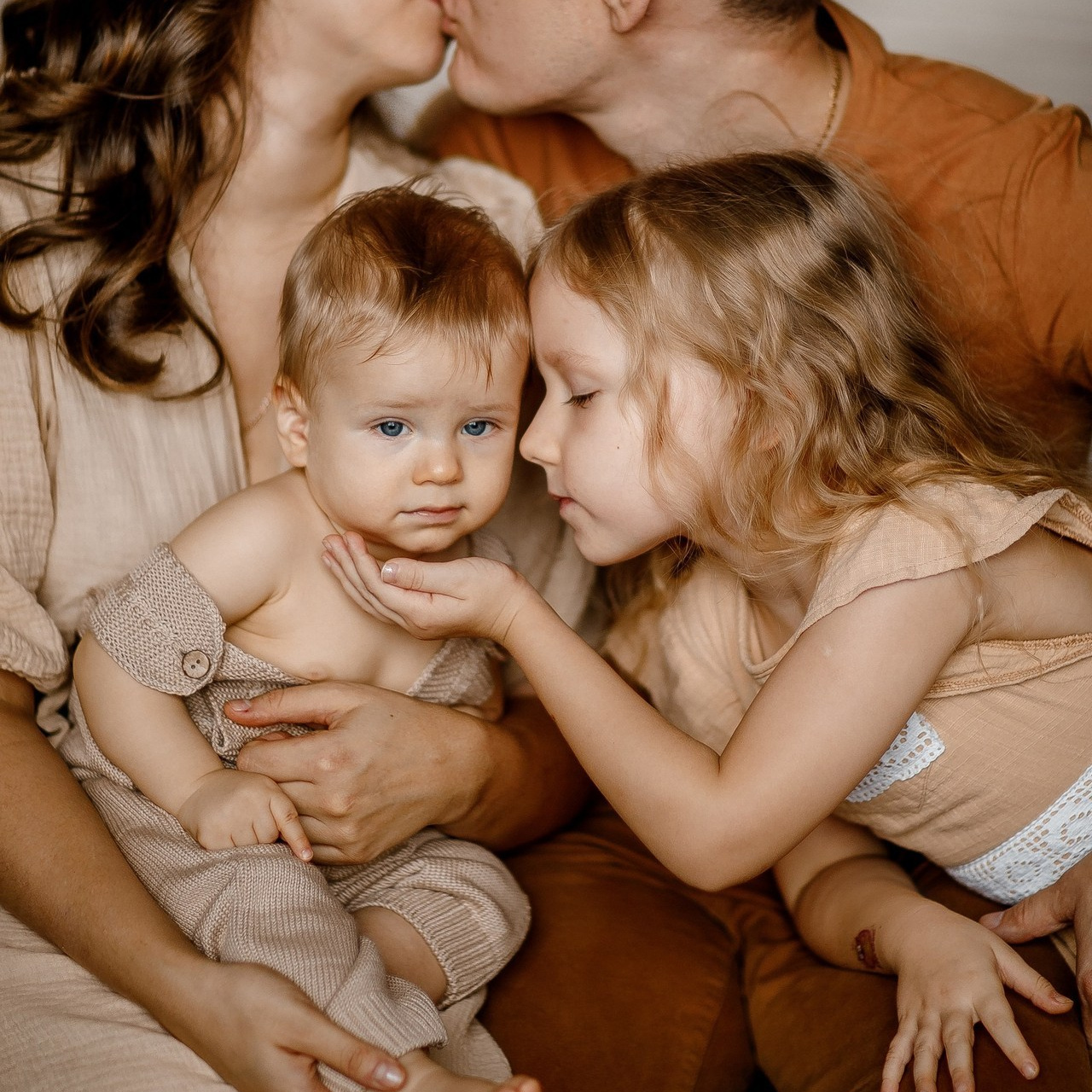 Отзывы. Фотограф материнства и таинства кормления Екатерина Кузьмин