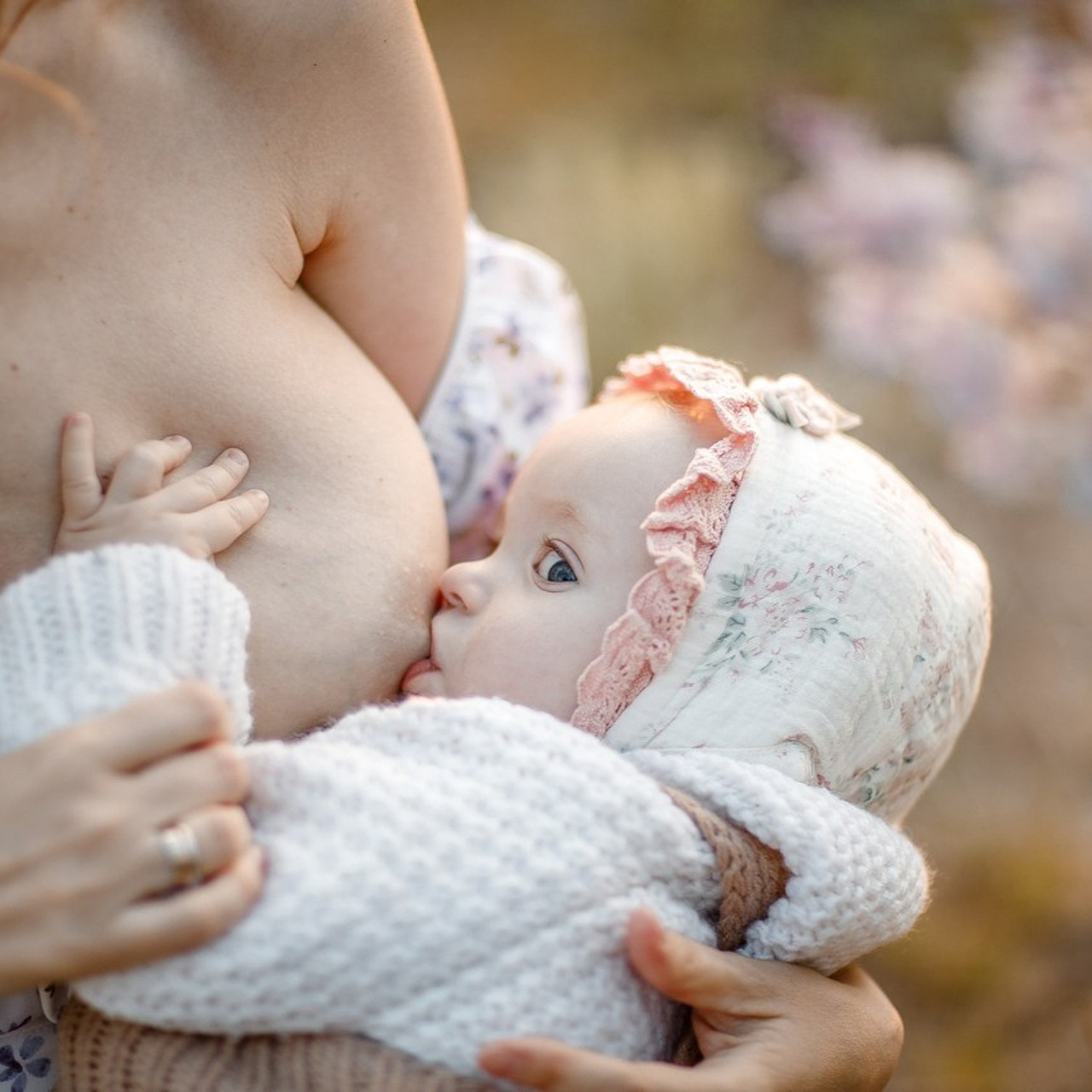 Отзывы. Фотограф материнства и таинства кормления Екатерина Кузьмин