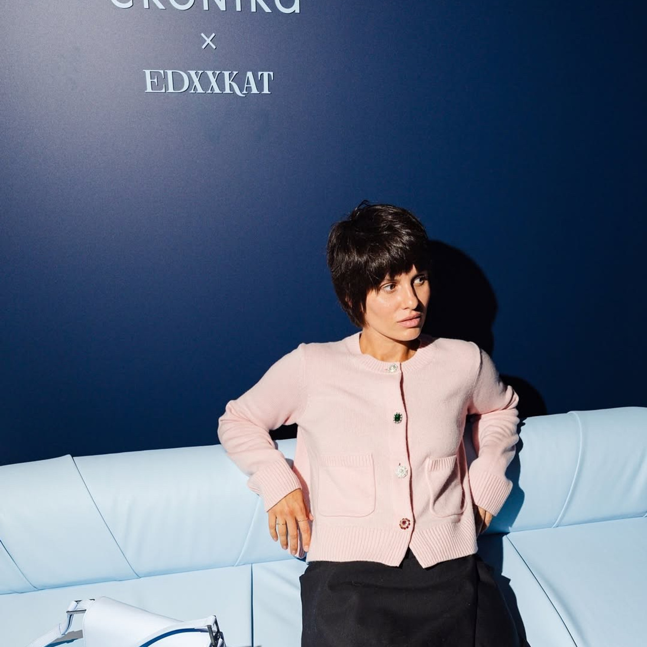 «Синяя комната» EKONIKA X EDXXKAT