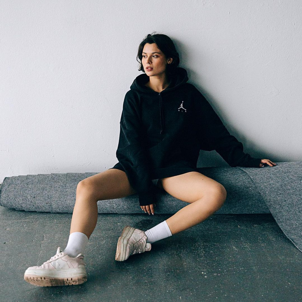 АРИНА. OMIRBEK Alibekivich | Фотограф-ретушер