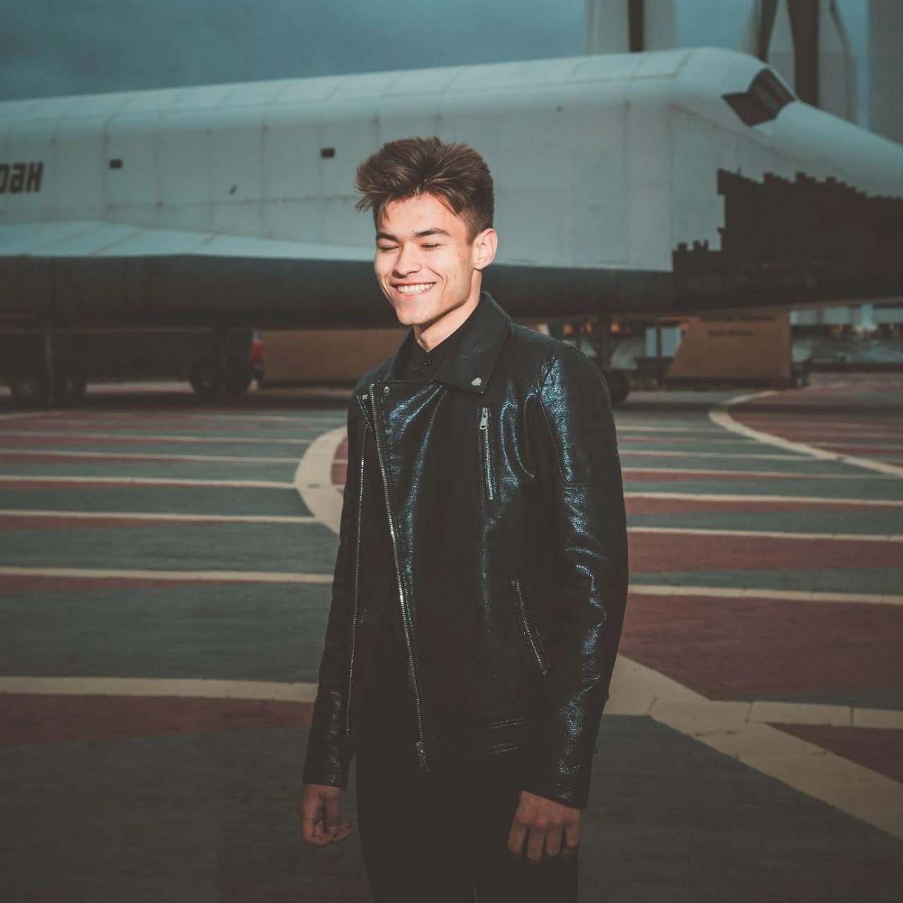 АНУАР. OMIRBEK Alibekivich | Фотограф-ретушер