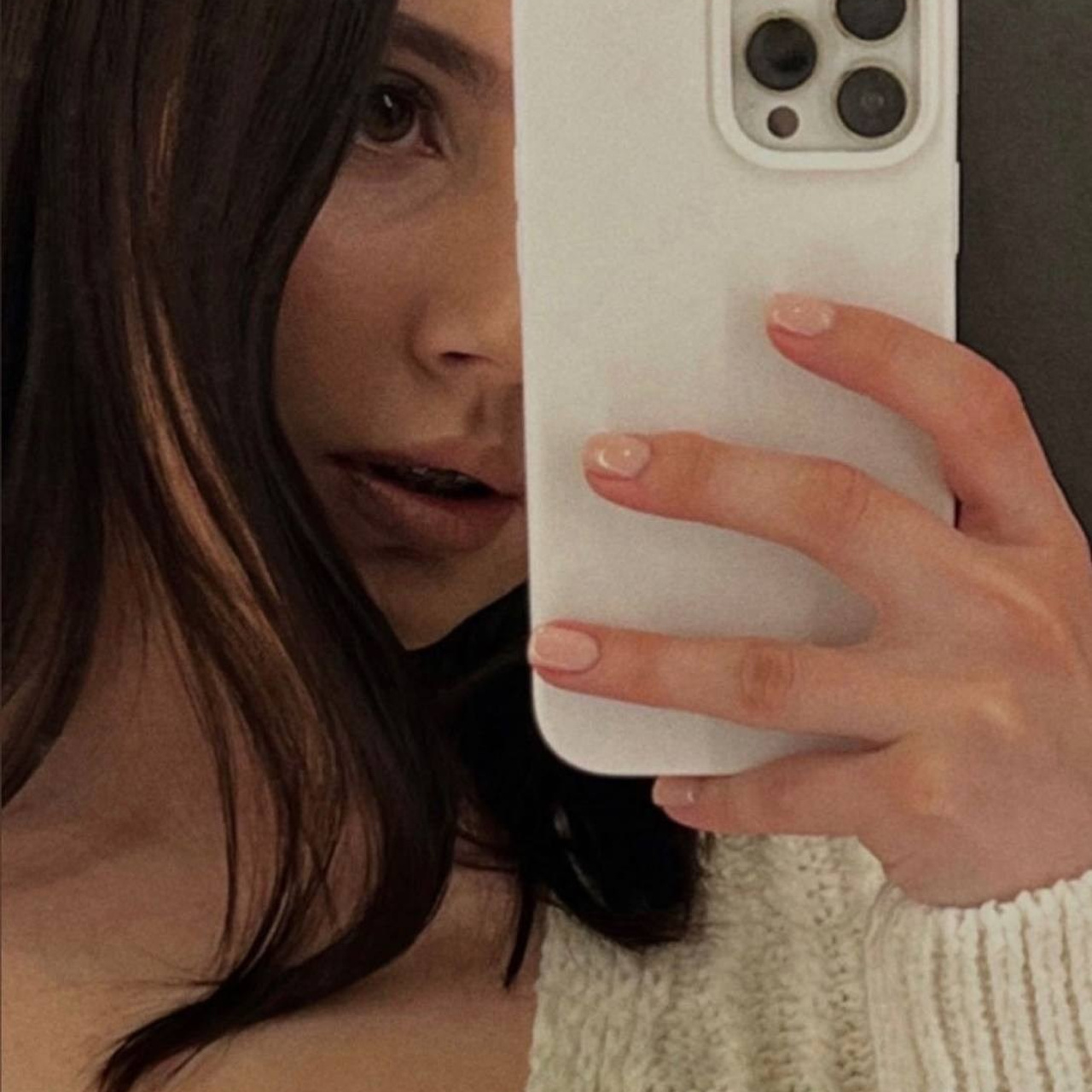 • Feedback. Cinematic presets video/photo, visual, content creator Lina Pleshakova