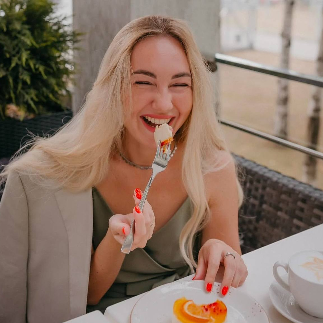 • Feedback. Cinematic presets video/photo, visual, content creator Lina Pleshakova