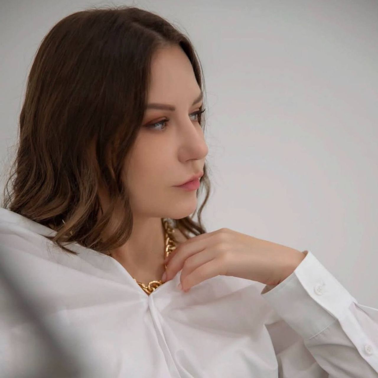 • Feedback. Cinematic presets video/photo, visual, content creator Lina Pleshakova