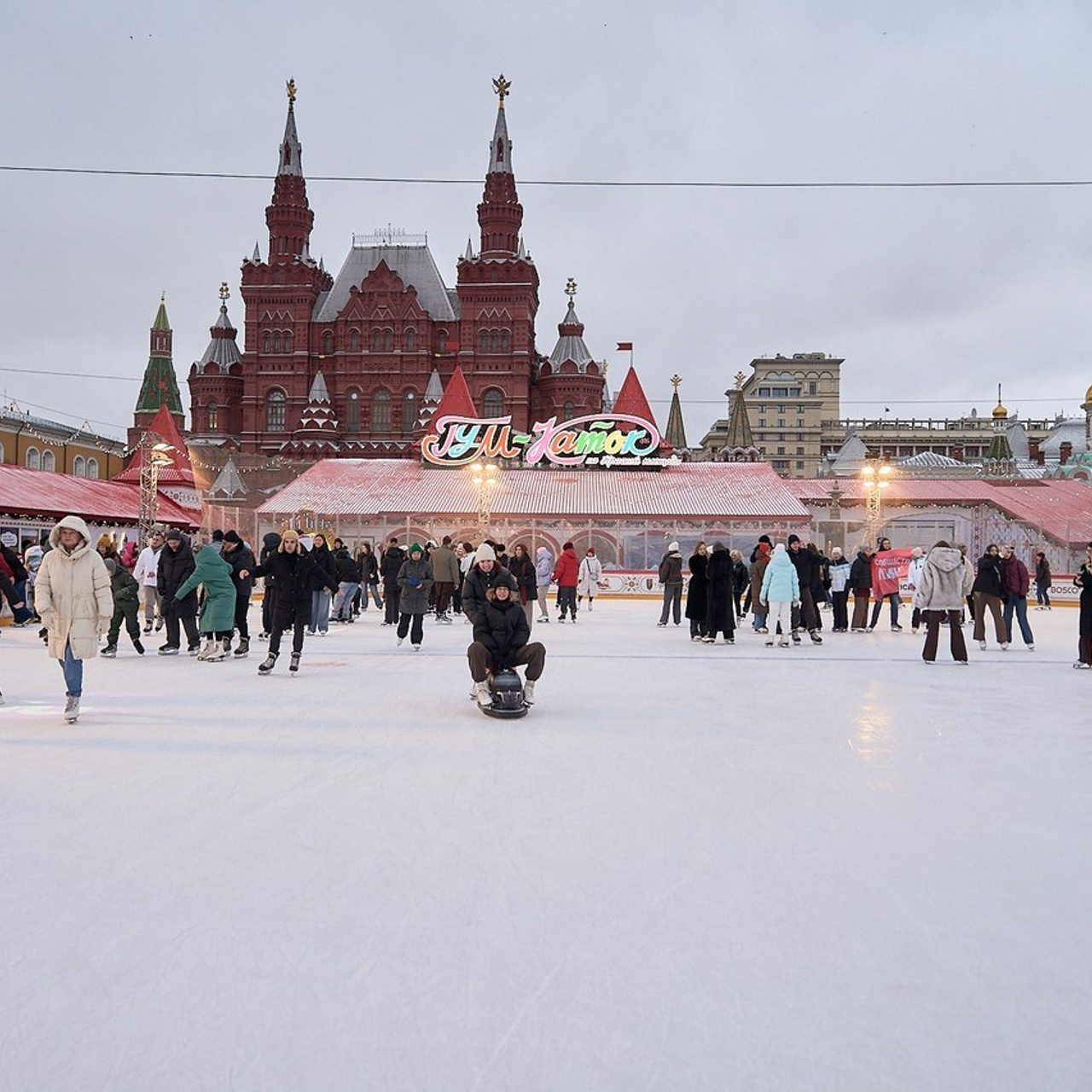 Репортажный и детский фотограф в Москве Илья Еренбург