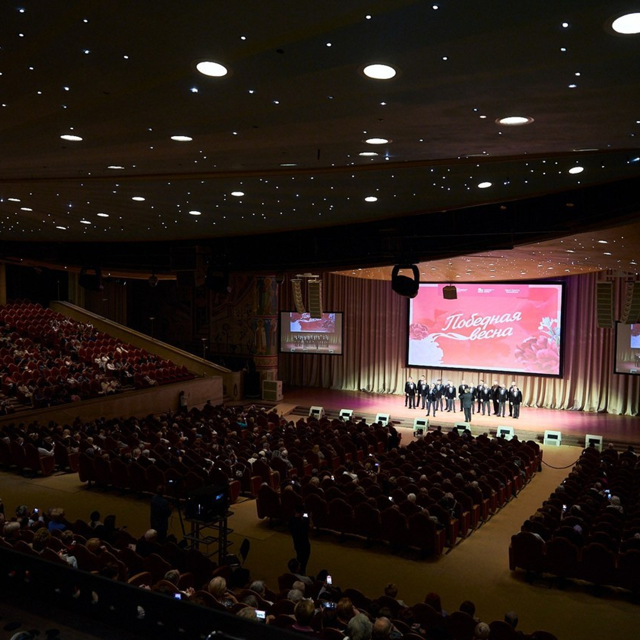Отзывы. Репортажный и детский фотограф в Москве Илья Еренбург
