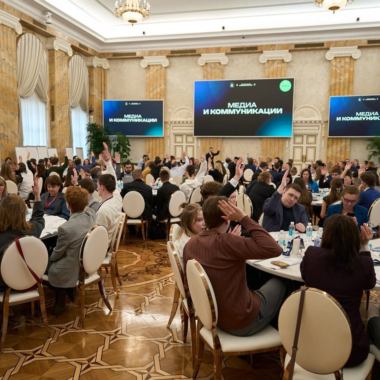 Репортажный и детский фотограф в Москве Илья Еренбург