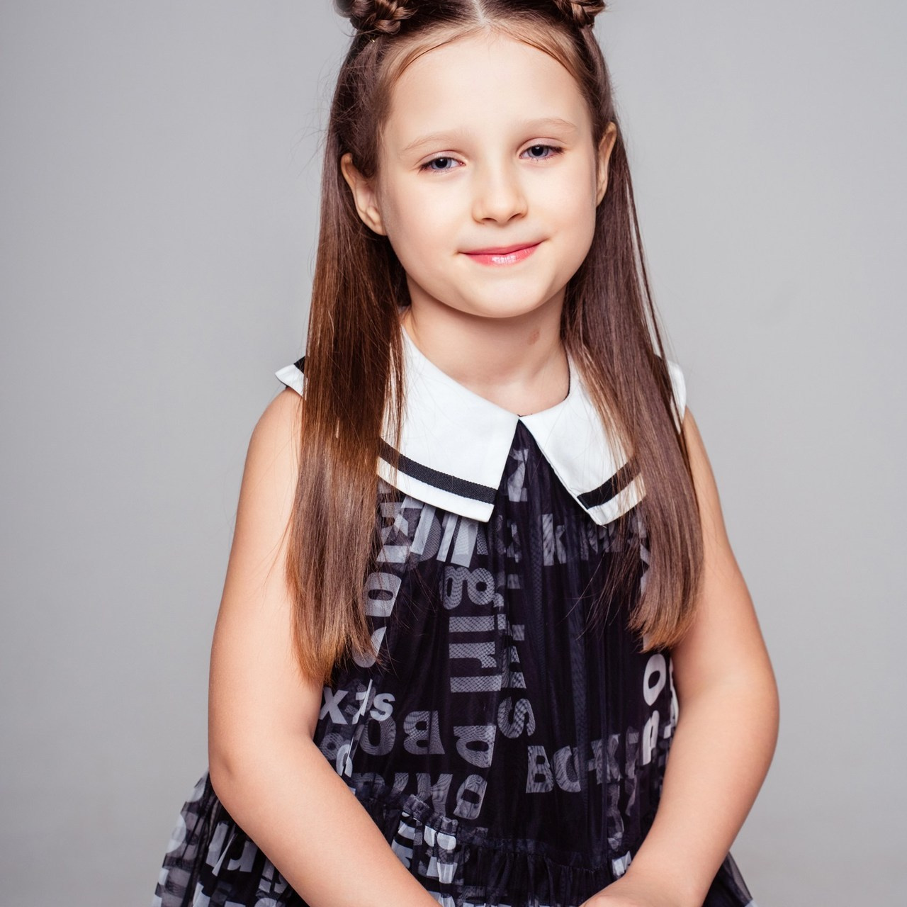 Съемка выпускного общая фотография портрет школьника фотокнига. Выпускные альбомы в Новороссийске и Краснодарском крае