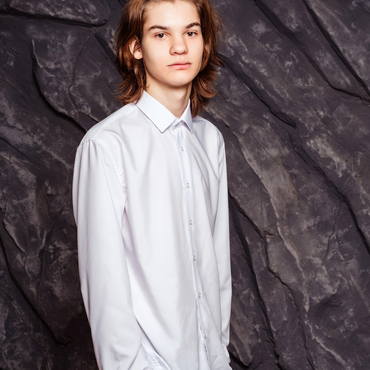 Съемка выпускного общая фотография портрет школьника фотокнига. Выпускные альбомы в Новороссийске и Краснодарском крае