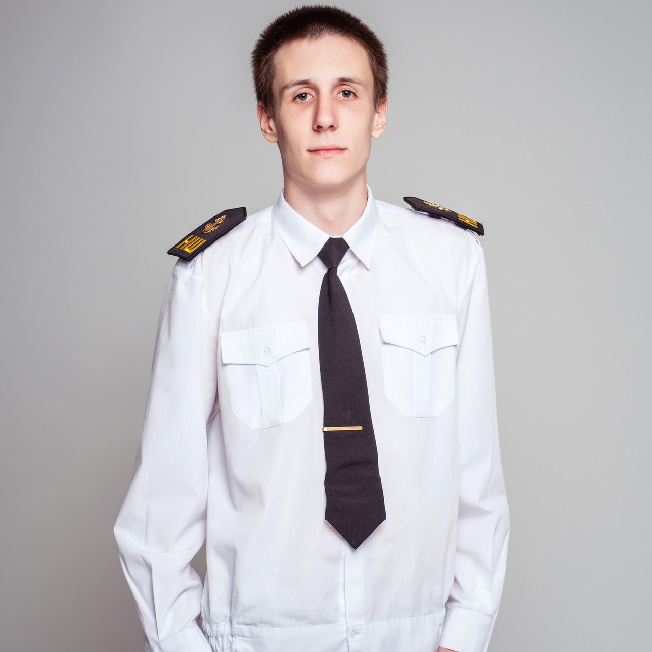 Съемка выпускного общая фотография портрет школьника фотокнига. Выпускные альбомы в Новороссийске и Краснодарском крае