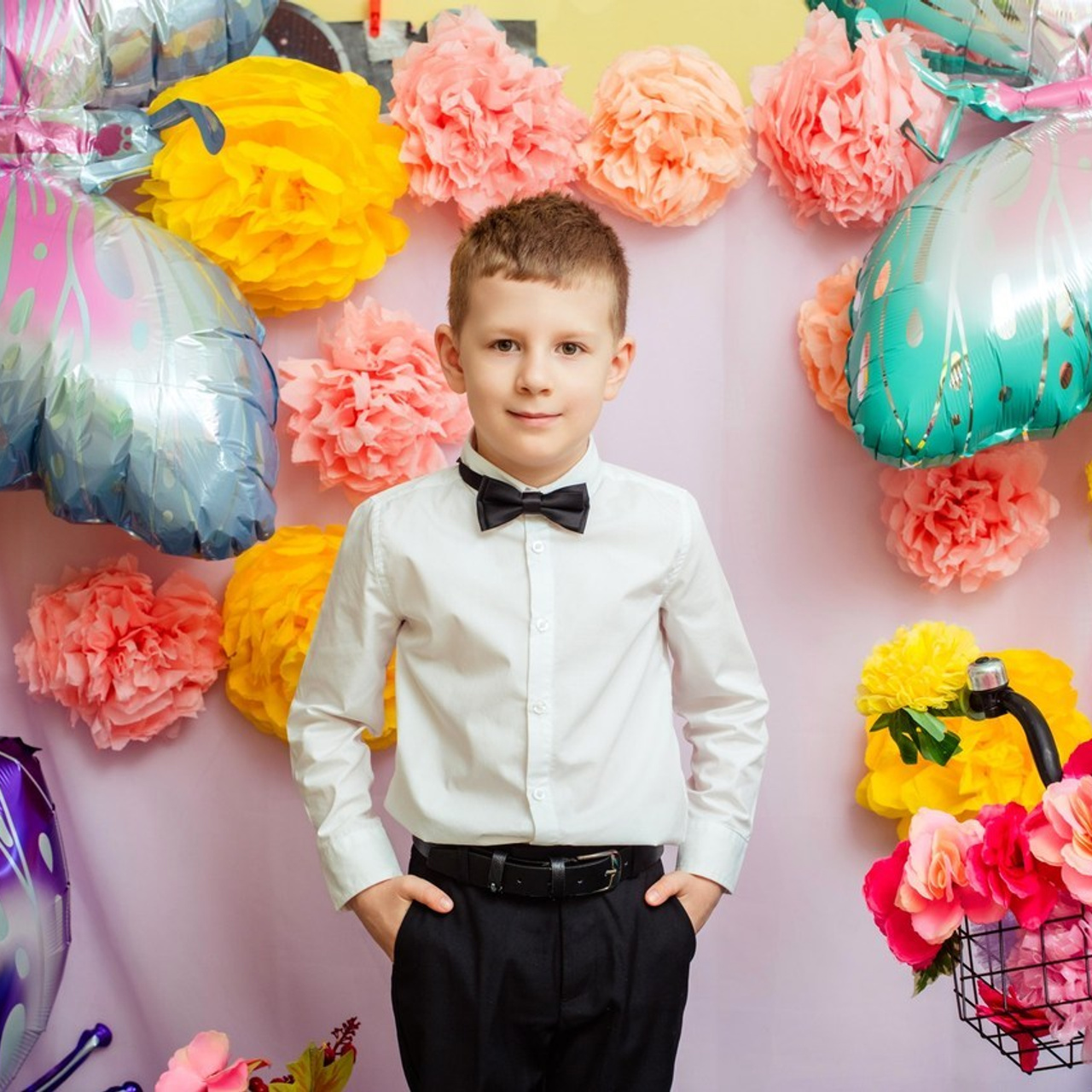 Съемка выпускного общая фотография портрет школьника фотокнига. Выпускные альбомы в Новороссийске и Краснодарском крае