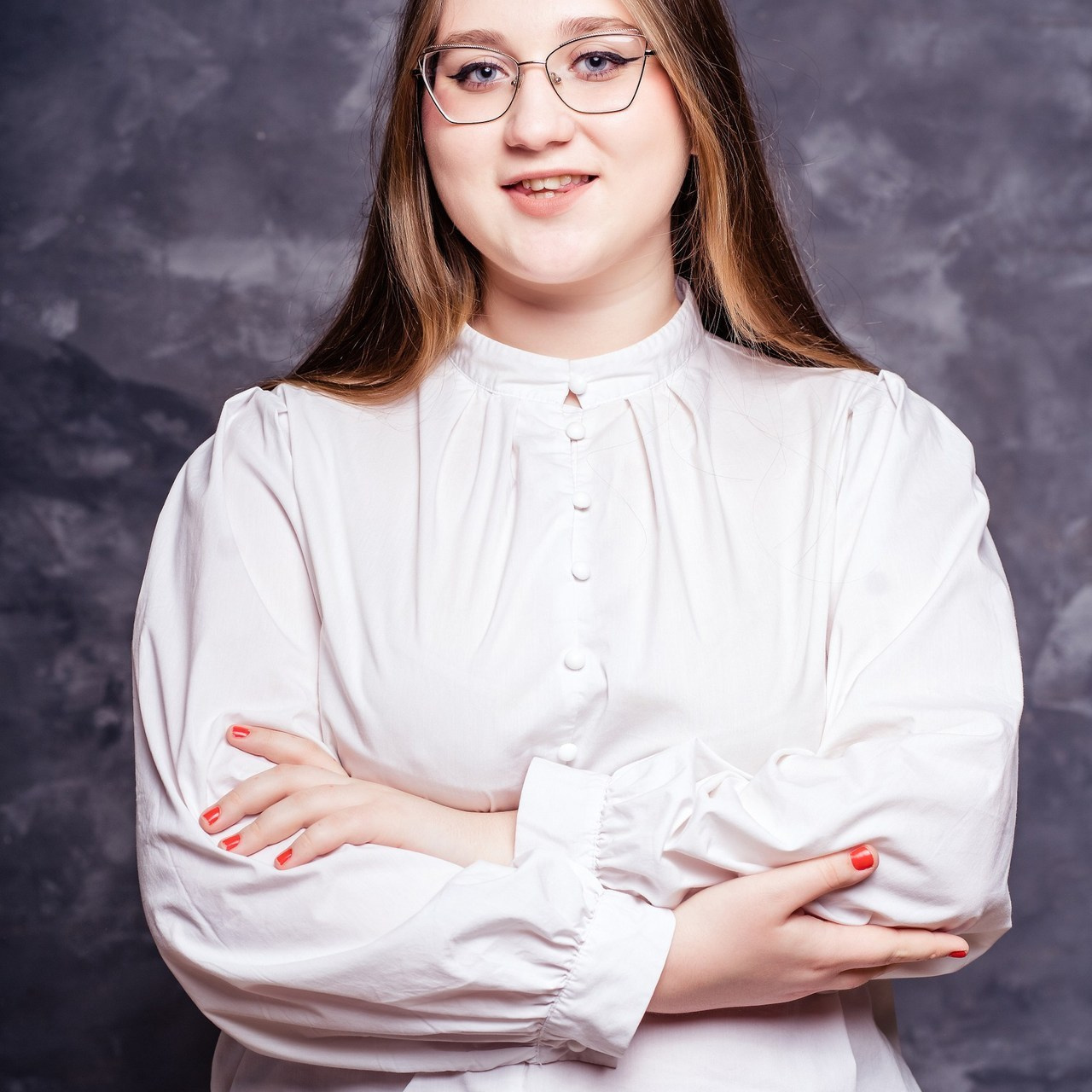 Съемка выпускного общая фотография портрет школьника фотокнига. Выпускные альбомы в Новороссийске и Краснодарском крае