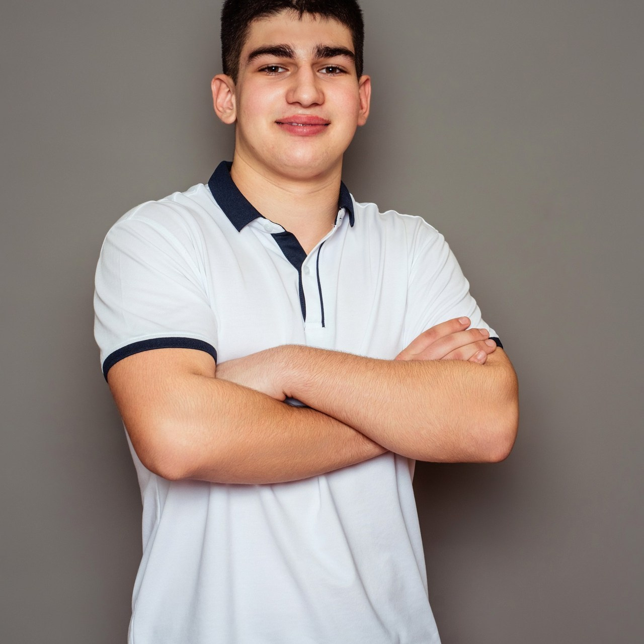 Съемка выпускного общая фотография портрет школьника фотокнига. Выпускные альбомы в Новороссийске и Краснодарском крае