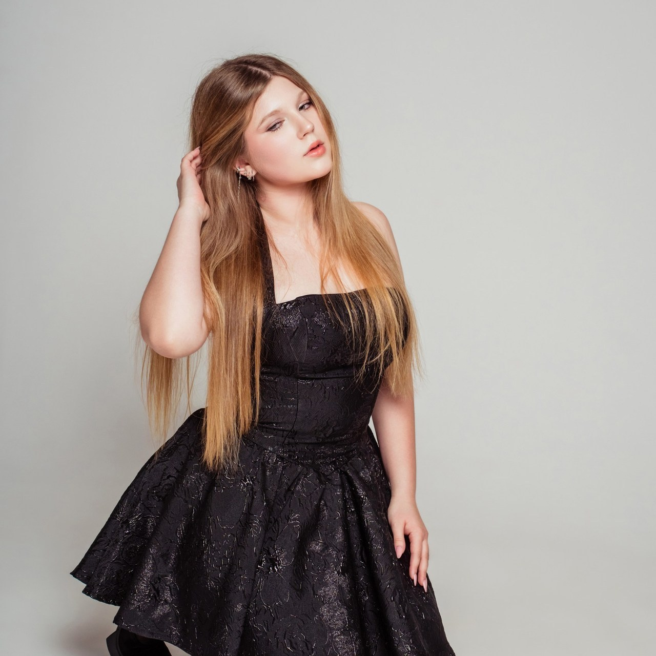 Съемка выпускного общая фотография портрет школьника фотокнига. Выпускные альбомы в Новороссийске и Краснодарском крае