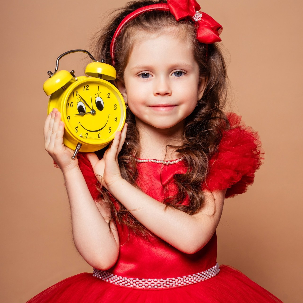 Съемка выпускного общая фотография портрет школьника фотокнига. Выпускные альбомы в Новороссийске и Краснодарском крае