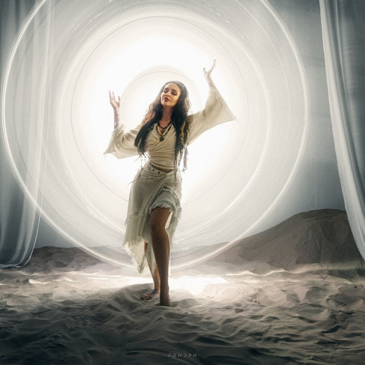 Feedback. Night art photographer Sergey Savenko Rostov-on-Don FONDphoto FONDph