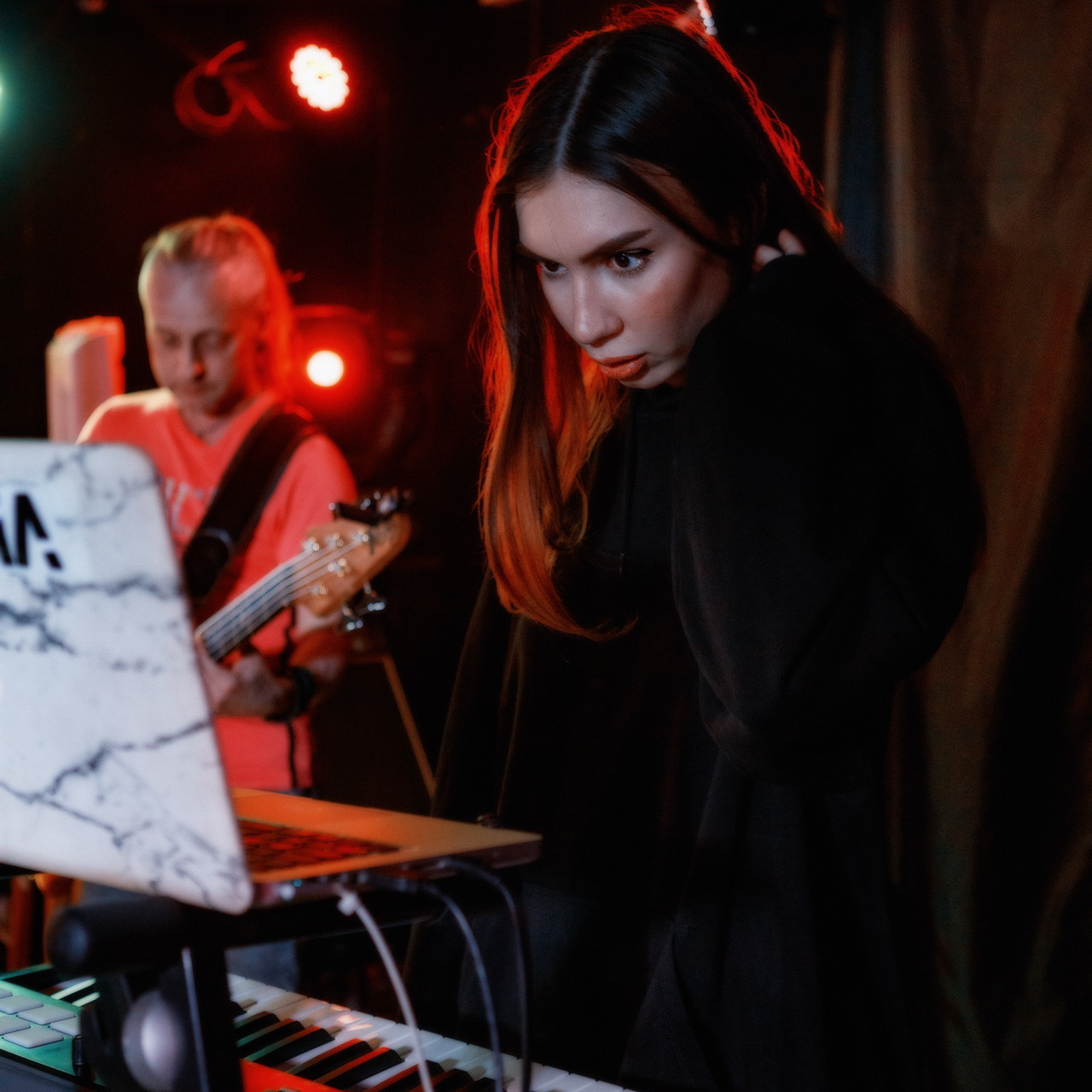 B47 — 237-244 — Артсреда — 2022.04.27