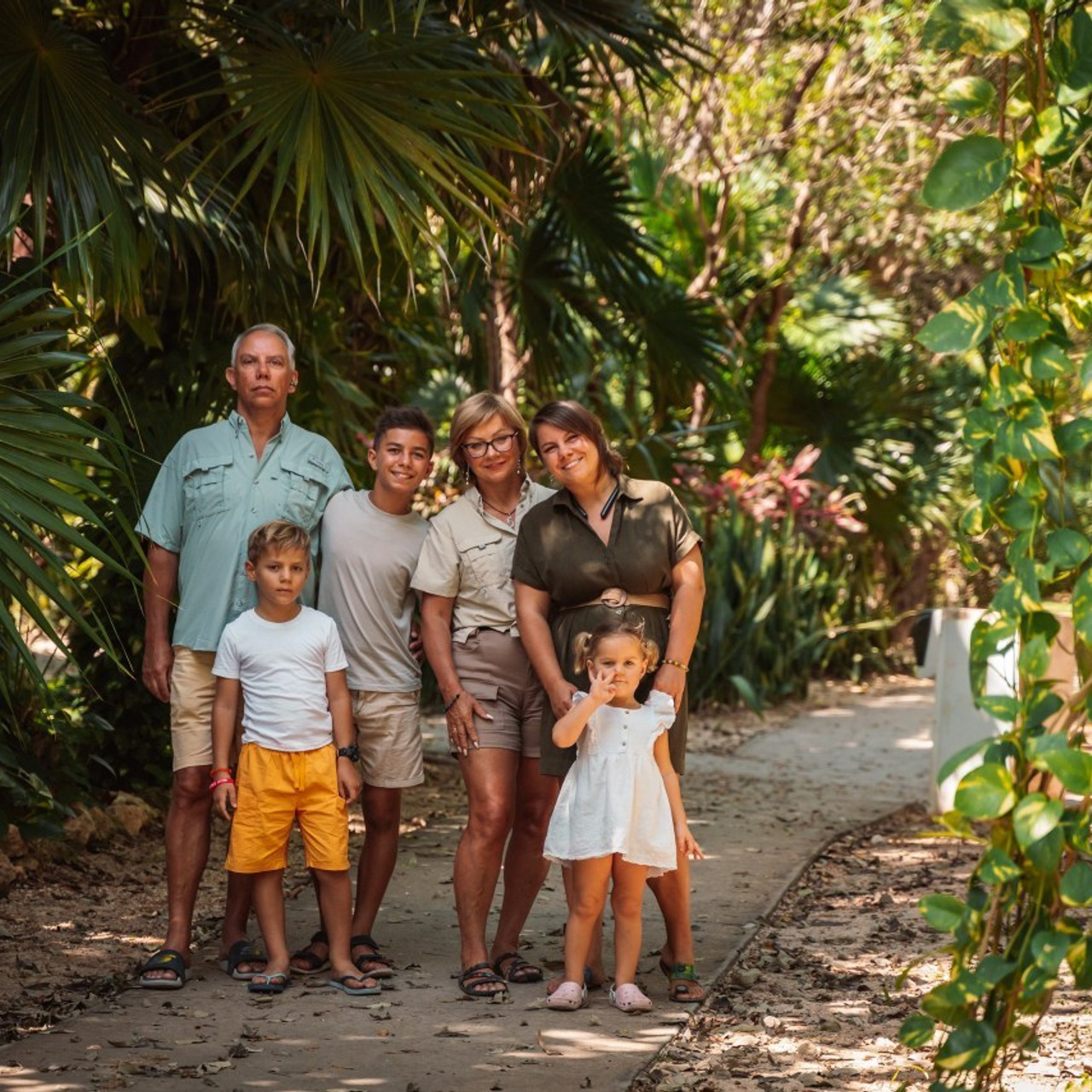 Reviews. Your photographer in Cancun, Anastasia