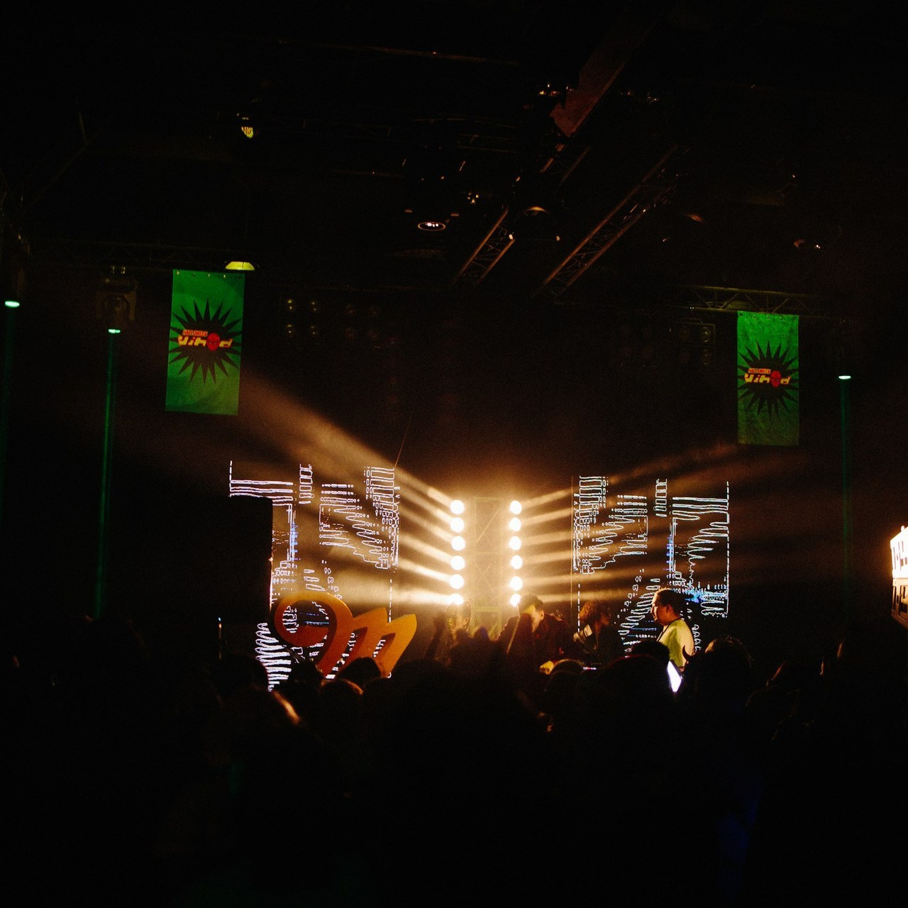 Отзывы. Свадебный фотограф Алматы, фотограф мероприятий Алматы, индивидуальная сьемка, парная сьемка, портретная сьемка