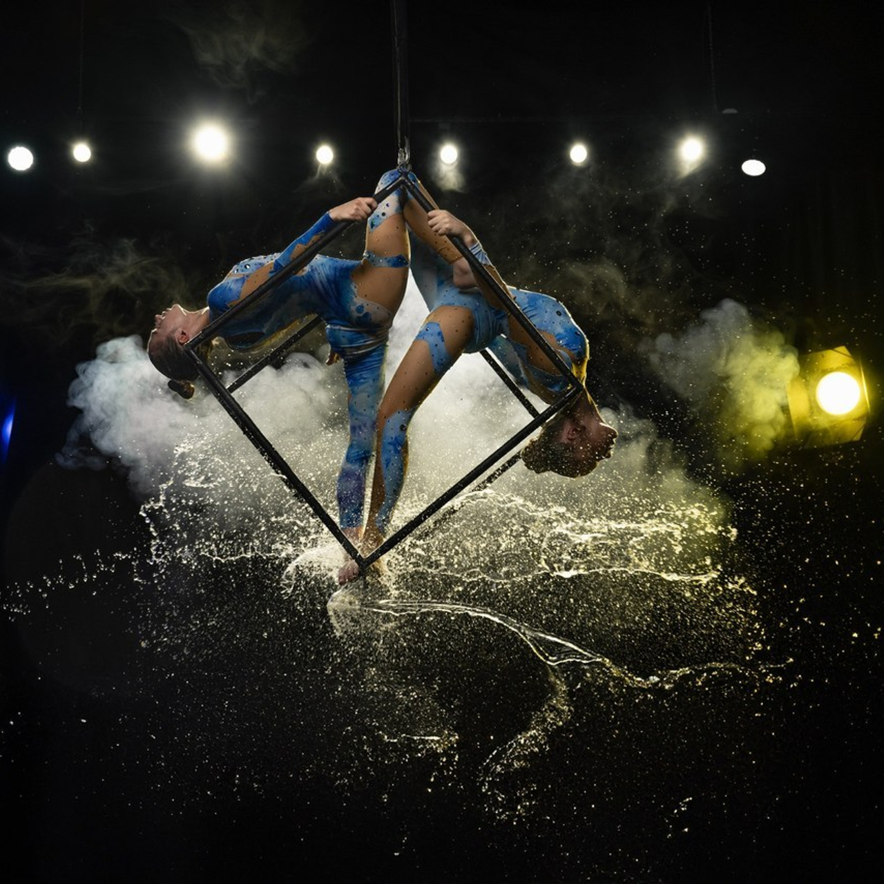 Спортивная фотосессия в стиле АРТ