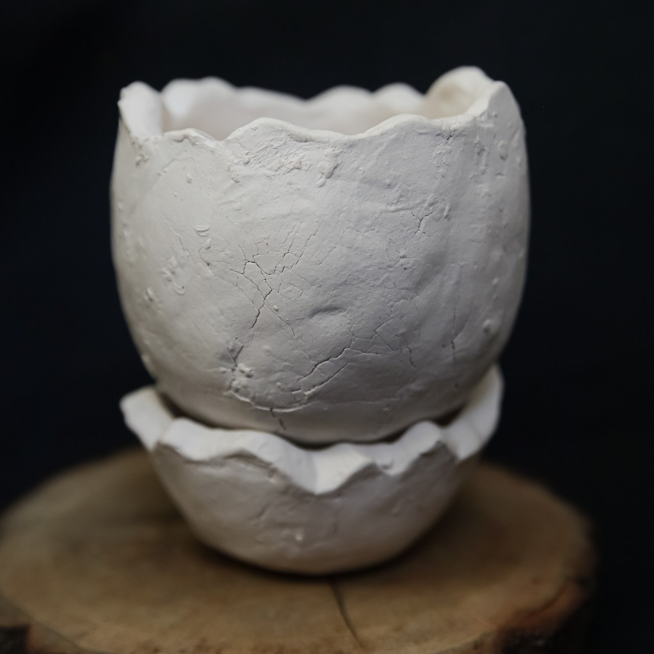 Горшок Яйцо с трещинками 900 р.