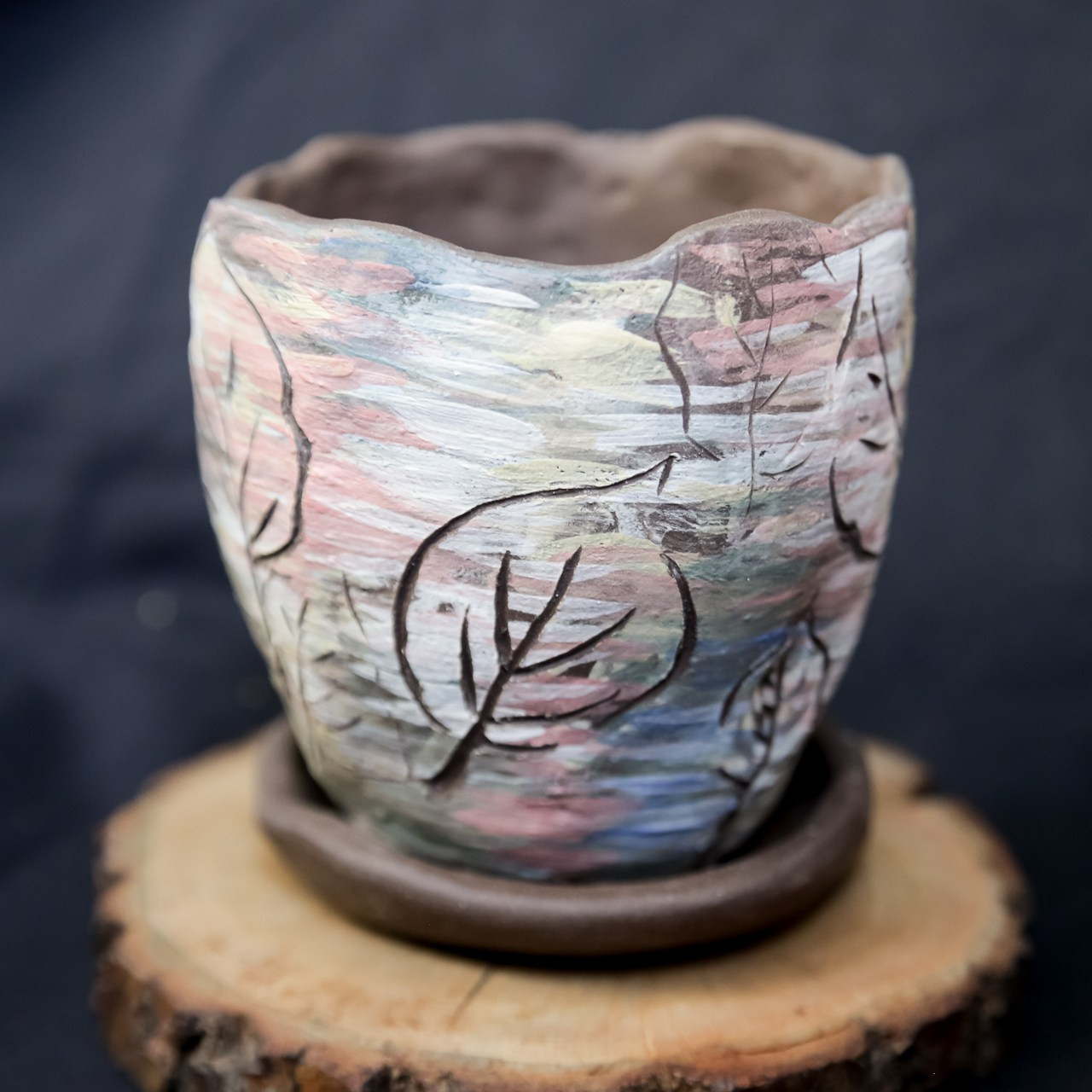 Горшок «Листья»  700 р.