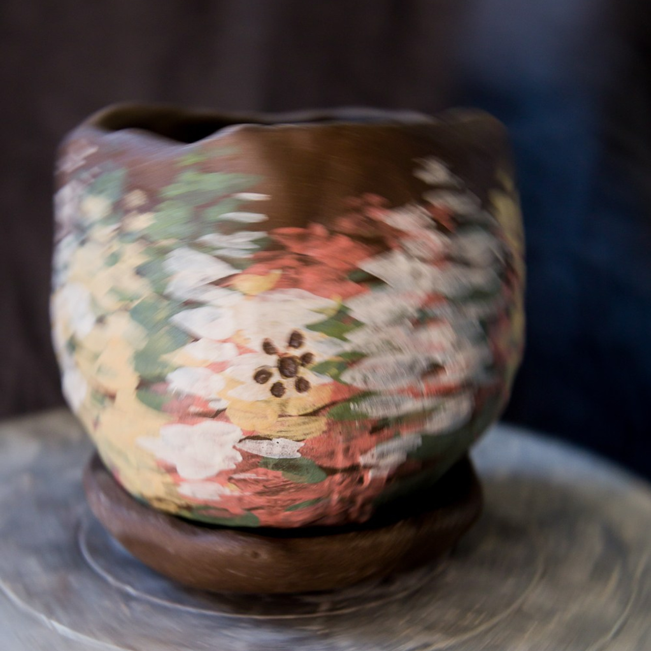 Горшок «Цветение» 500 р.