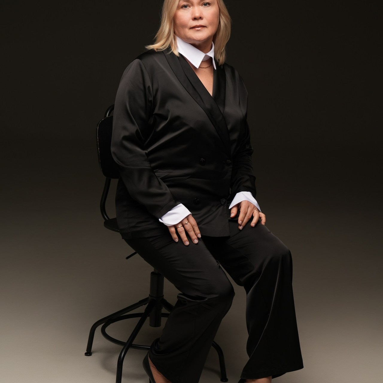 Выпускные альбомы Сочи Адлер. СТИЛЬНЫЙ ВЫПУСКНОЙ АЛЬБОМ СОЧИ АДЛЕР