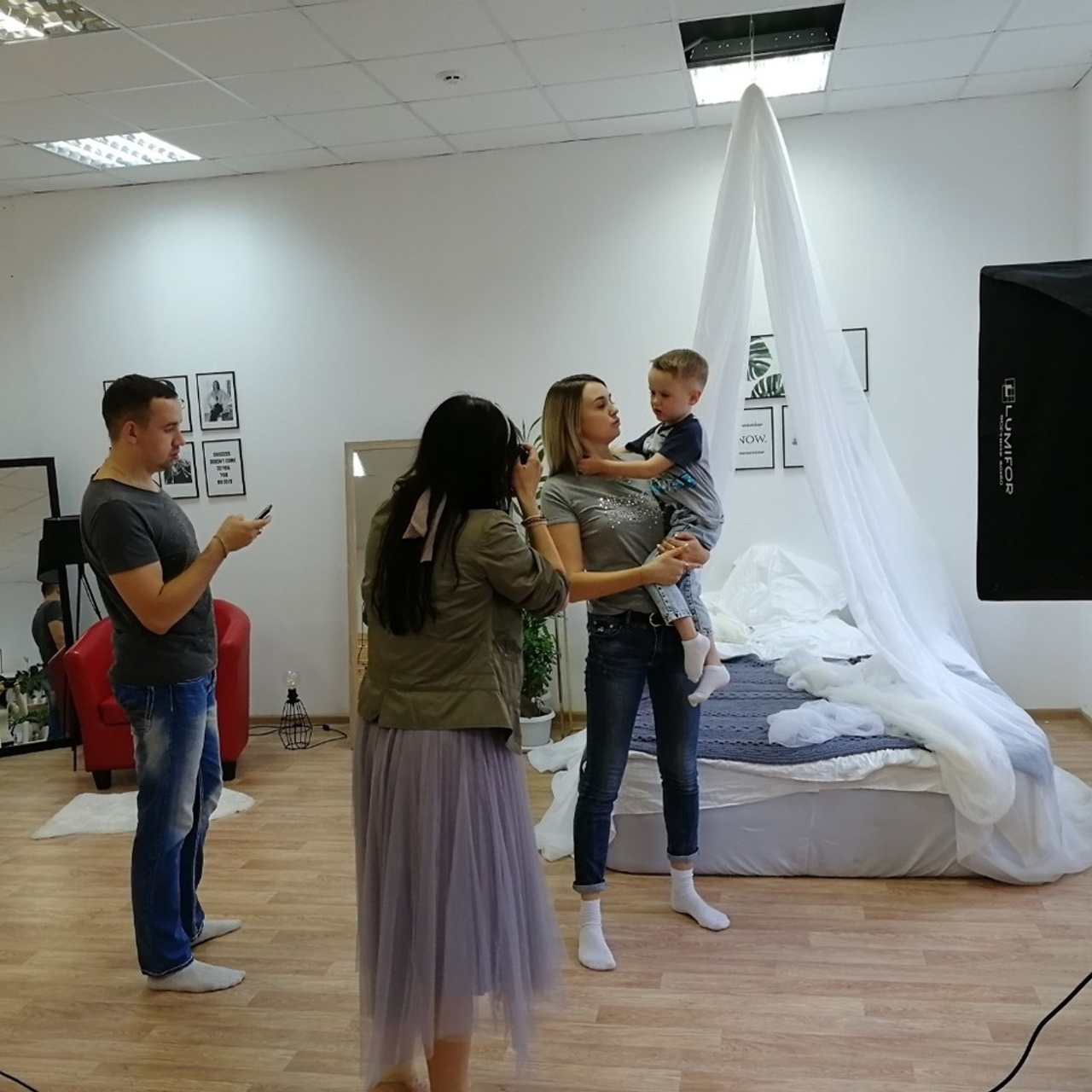 Обучение фотографии в Туле. Портретный, семейный, свадебный фотограф. Бизнес, контент съёмка. Тула