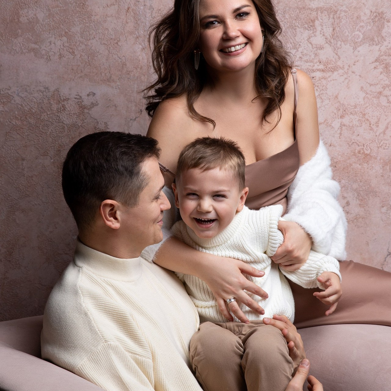 Женский и семейный фотограф Евгения Слесарева. Контакты