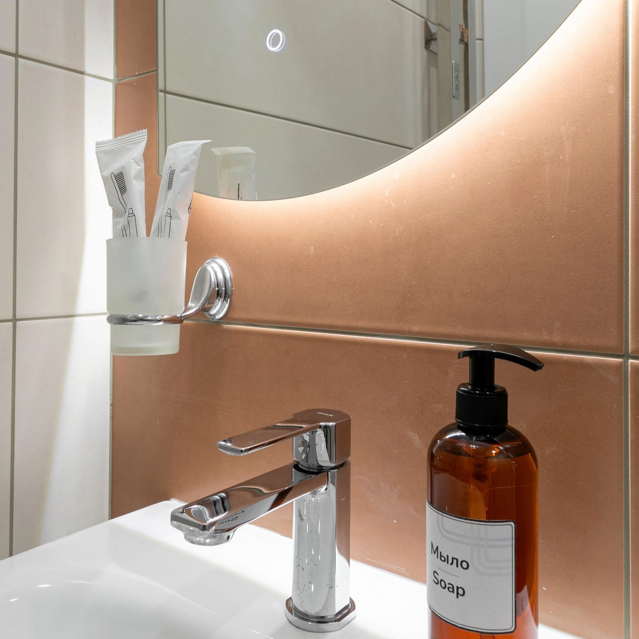 Отель Izzzi на Васильевском острове. Интерьерный фотограф в Санкт-Петербурге, Ленинградской области и в Москве Николай Щербаков