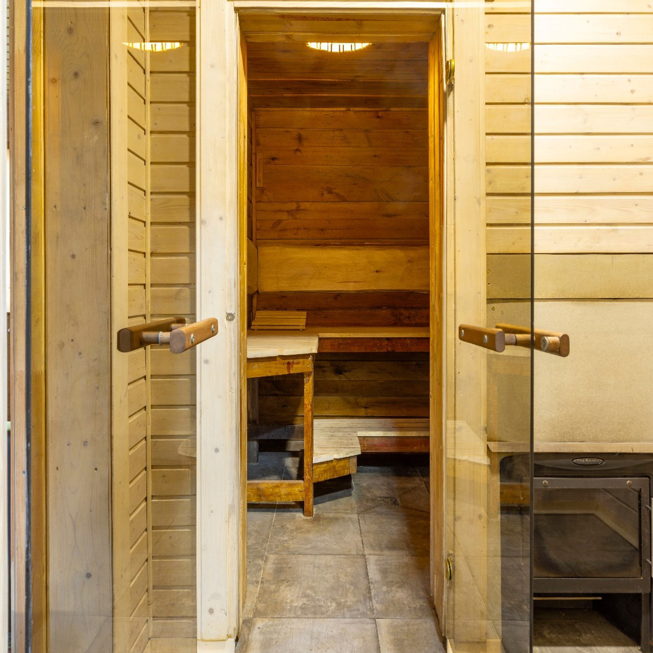 Фотосъёмка дома в Днп Берёзовка для строительной компании. Интерьерный фотограф в Санкт-Петербурге, Ленинградской области и в Москве Николай Щербаков