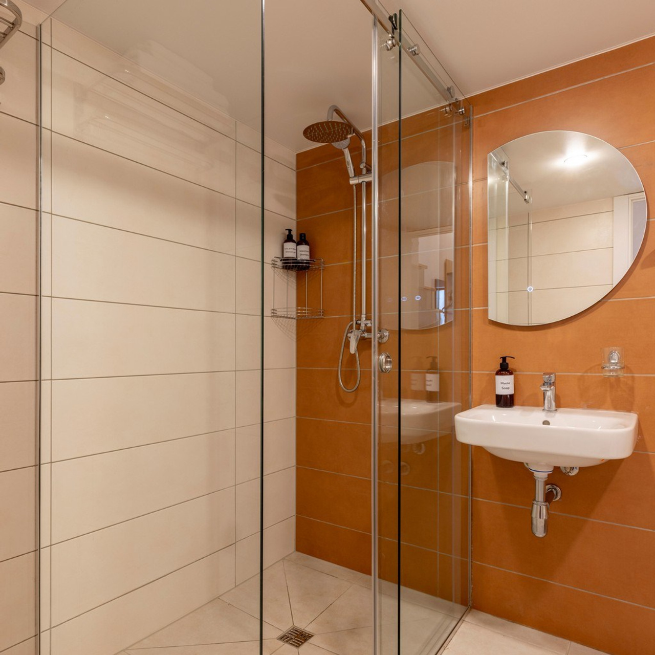 Отель Izzzi на Васильевском острове. Интерьерный фотограф в Санкт-Петербурге, Ленинградской области и в Москве Николай Щербаков