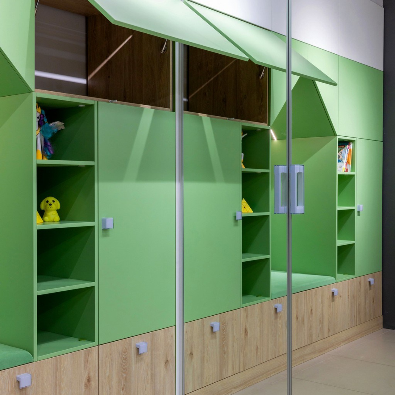 Фотосъёмка шоурума для компании Richhof. Интерьерный фотограф в Санкт-Петербурге, Ленинградской области и в Москве Николай Щербаков