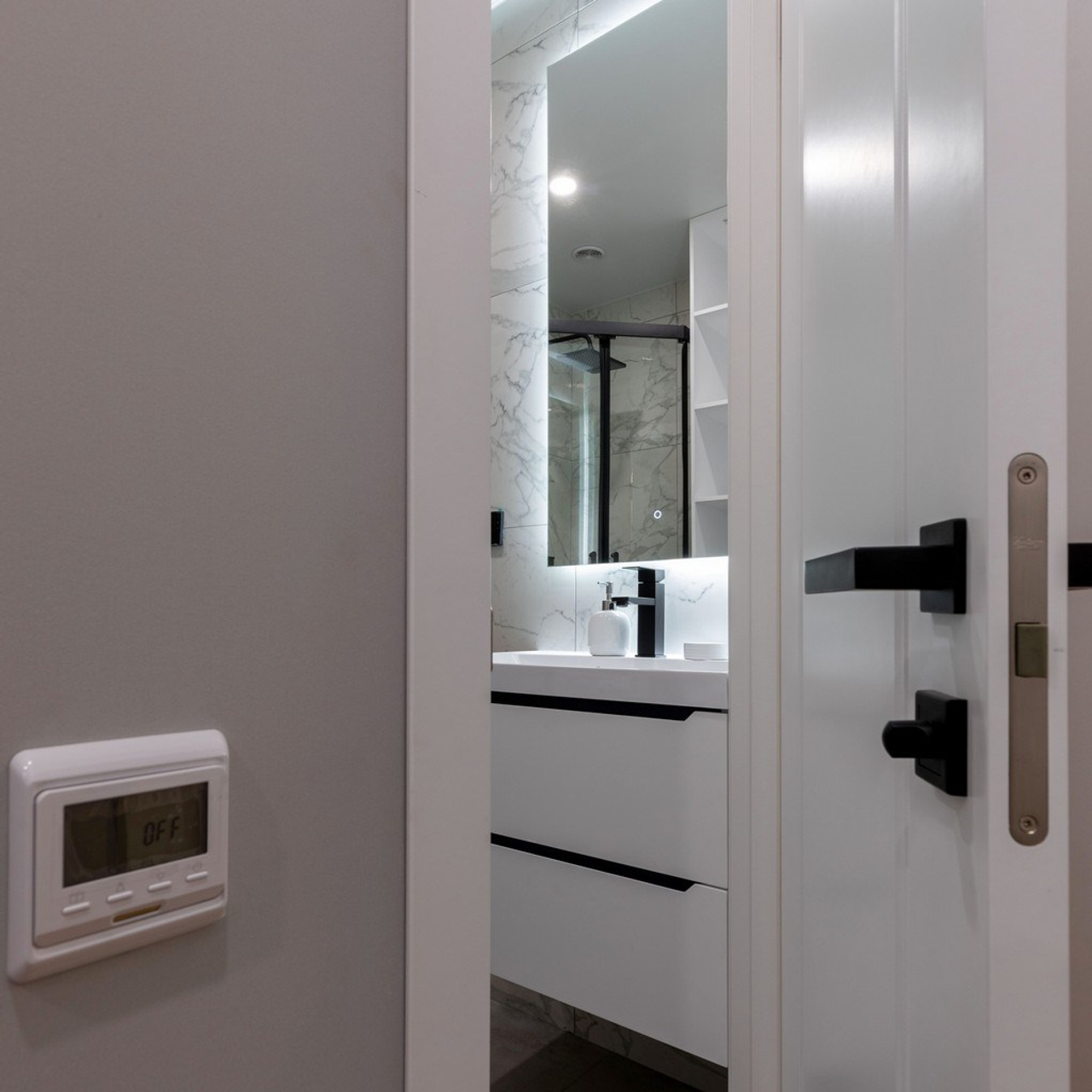 Съёмка студии на Планерной улице. Интерьерный фотограф в Санкт-Петербурге, Ленинградской области и в Москве Николай Щербаков