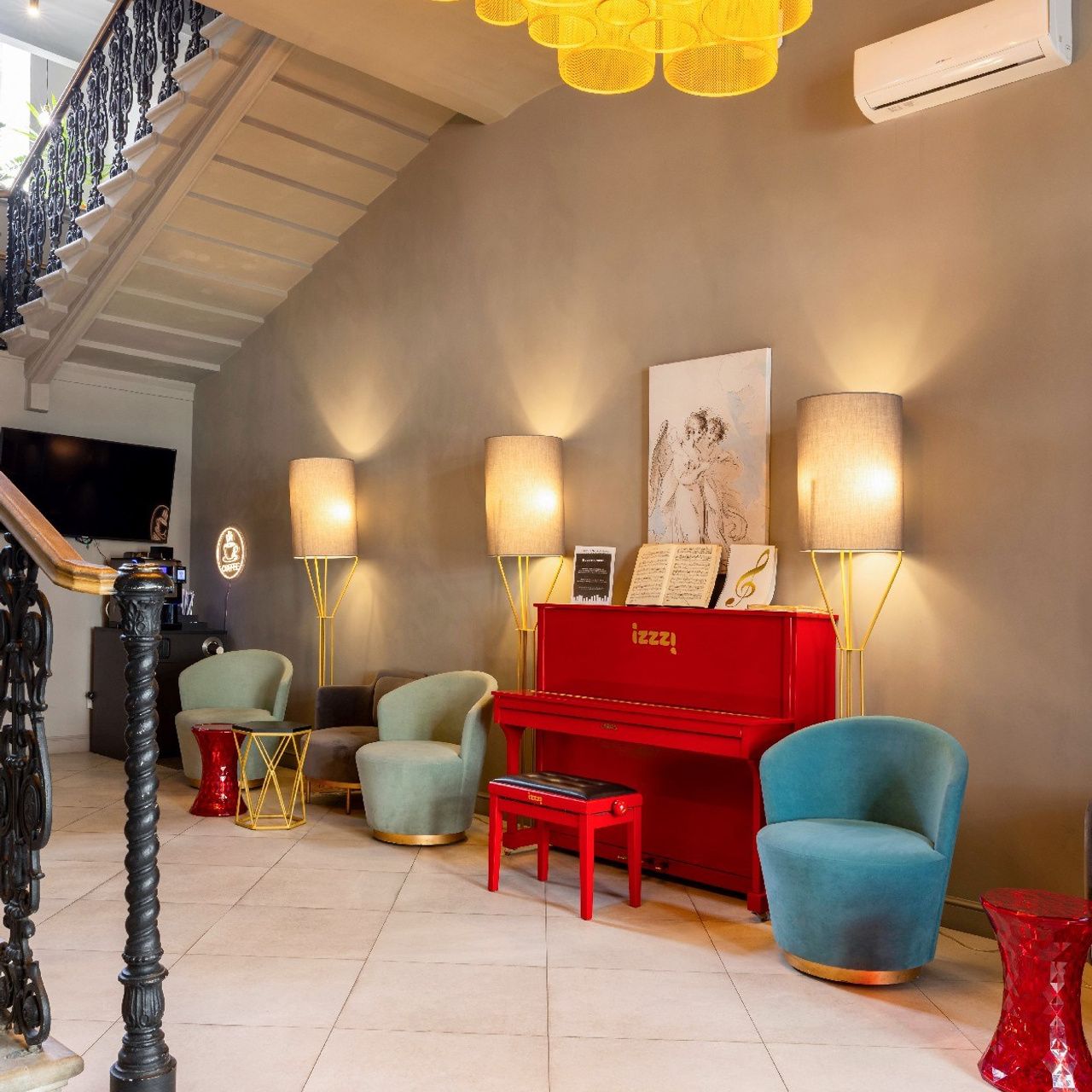 Отель Izzzi на Банковском переулке. Интерьерный фотограф в Санкт-Петербурге, Ленинградской области и в Москве Николай Щербаков