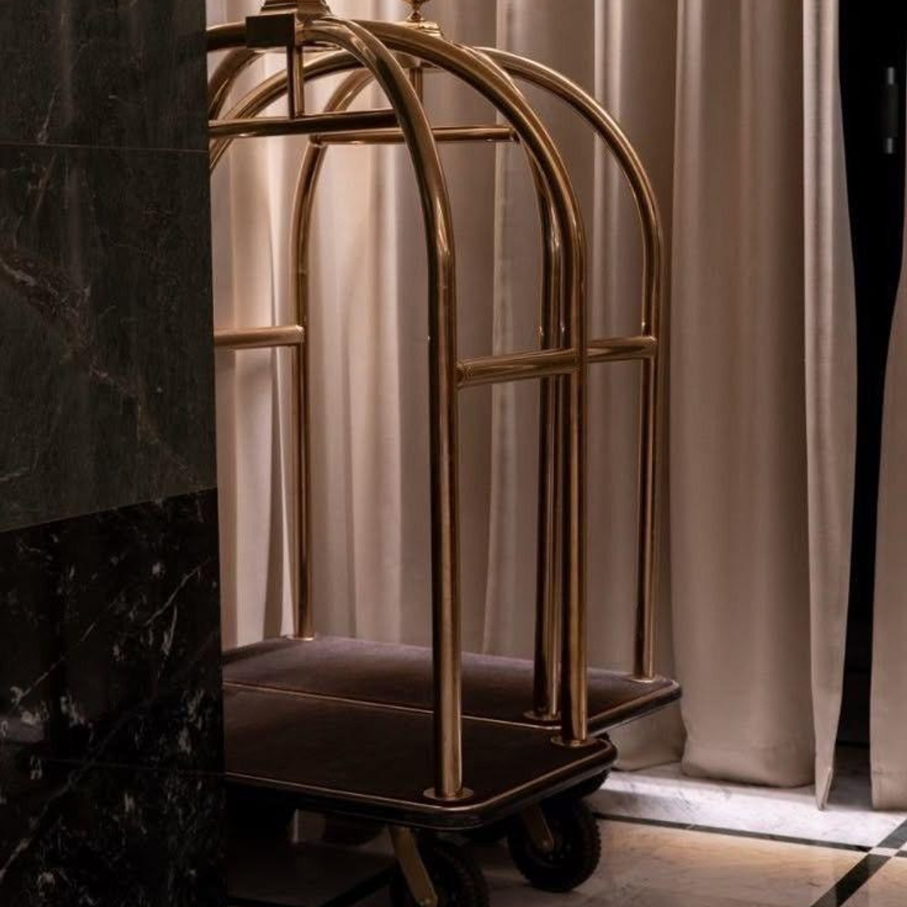 Обучение и фотодни Юлии Фроловой. Юлия Фролова | фотограф & наставник