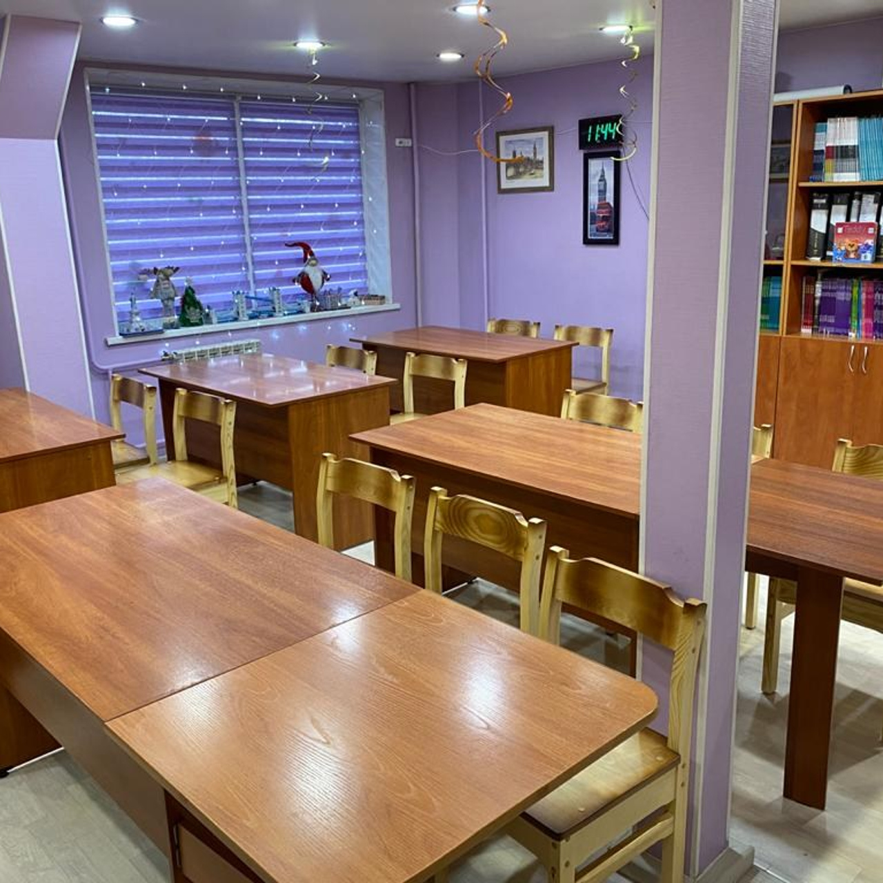 Небольшой ремонт классов на каникулах!