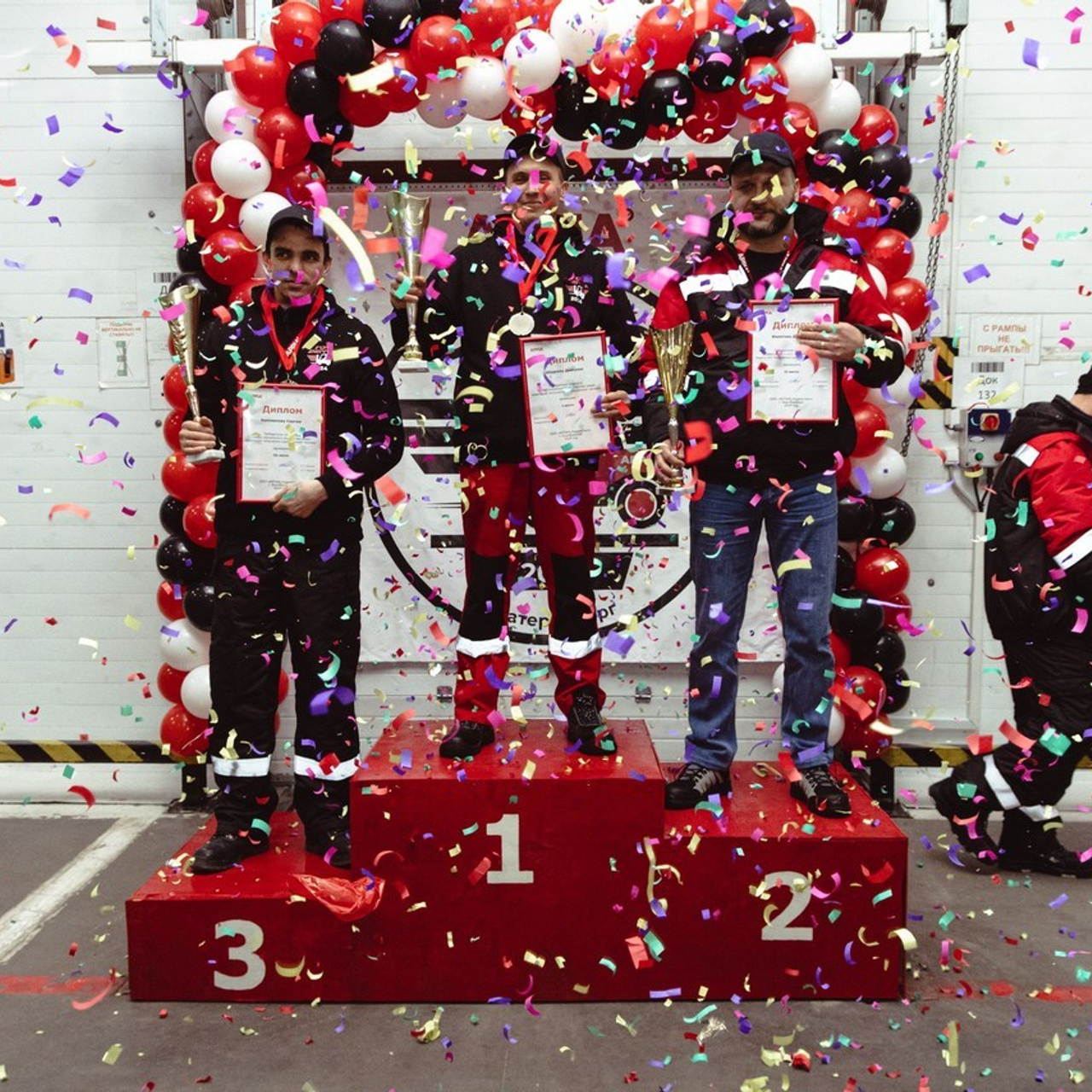 Отзывы. Свадебный и репортажный фотограф Максим Вакс. Съемка любых мероприятий в Екатеринбурге