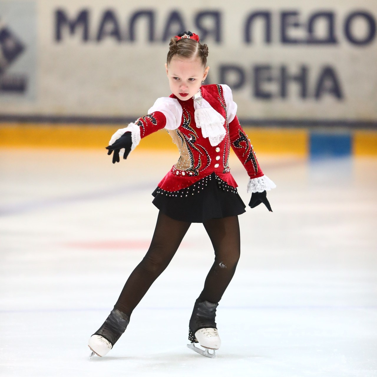 Отзывы о работе спортивного фотографа Евгения Семенова. Фотограф художественная гимнастика, фигурное катание, Москва и область