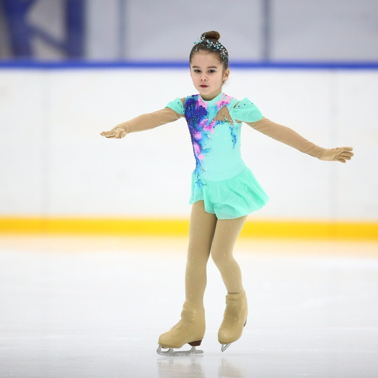 Отзывы о работе спортивного фотографа Евгения Семенова. Фотограф художественная гимнастика, фигурное катание, Москва и область