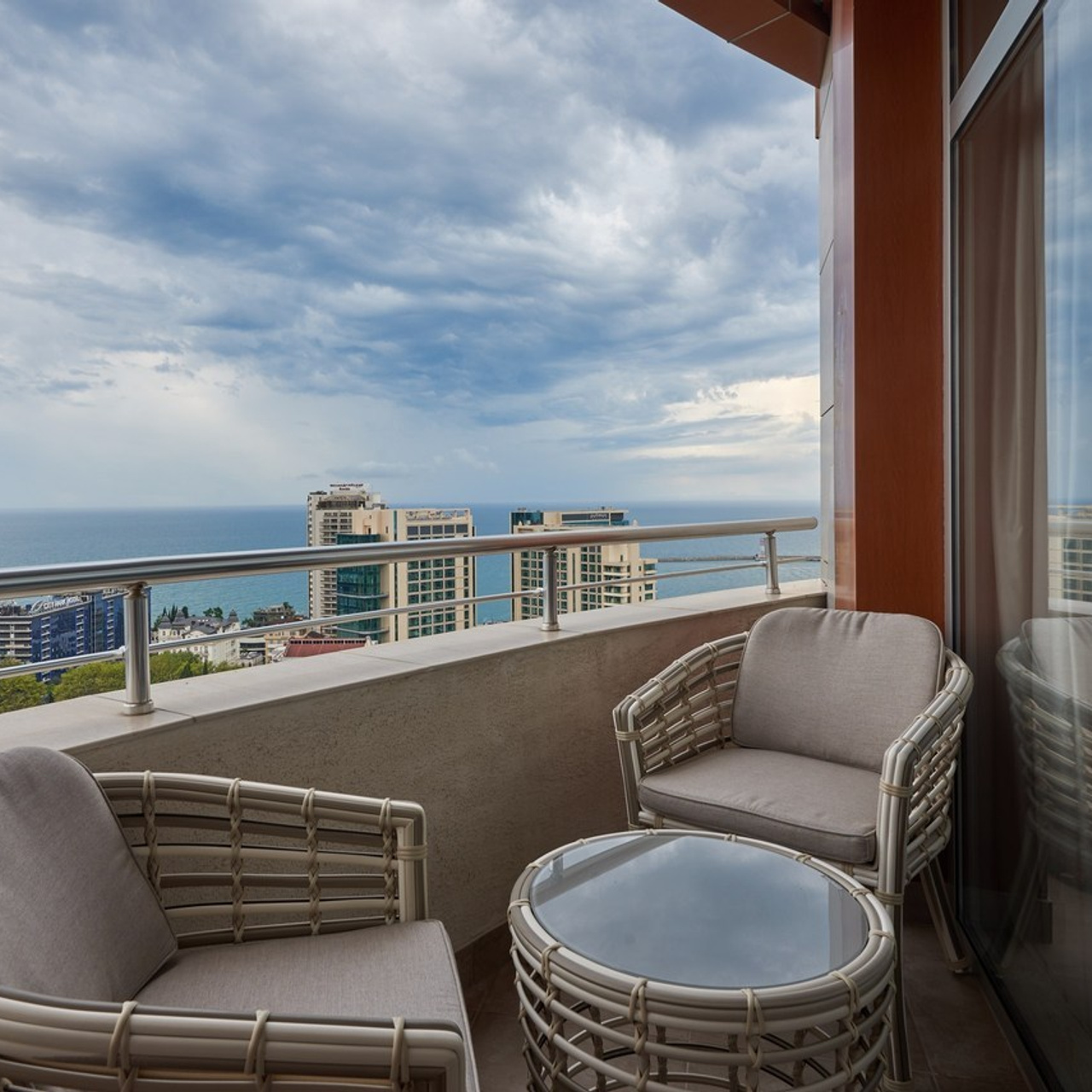 Отзывы. Интерьерный и архитектурный фотограф в Сочи МАКСИМ КСЕНЗОВ