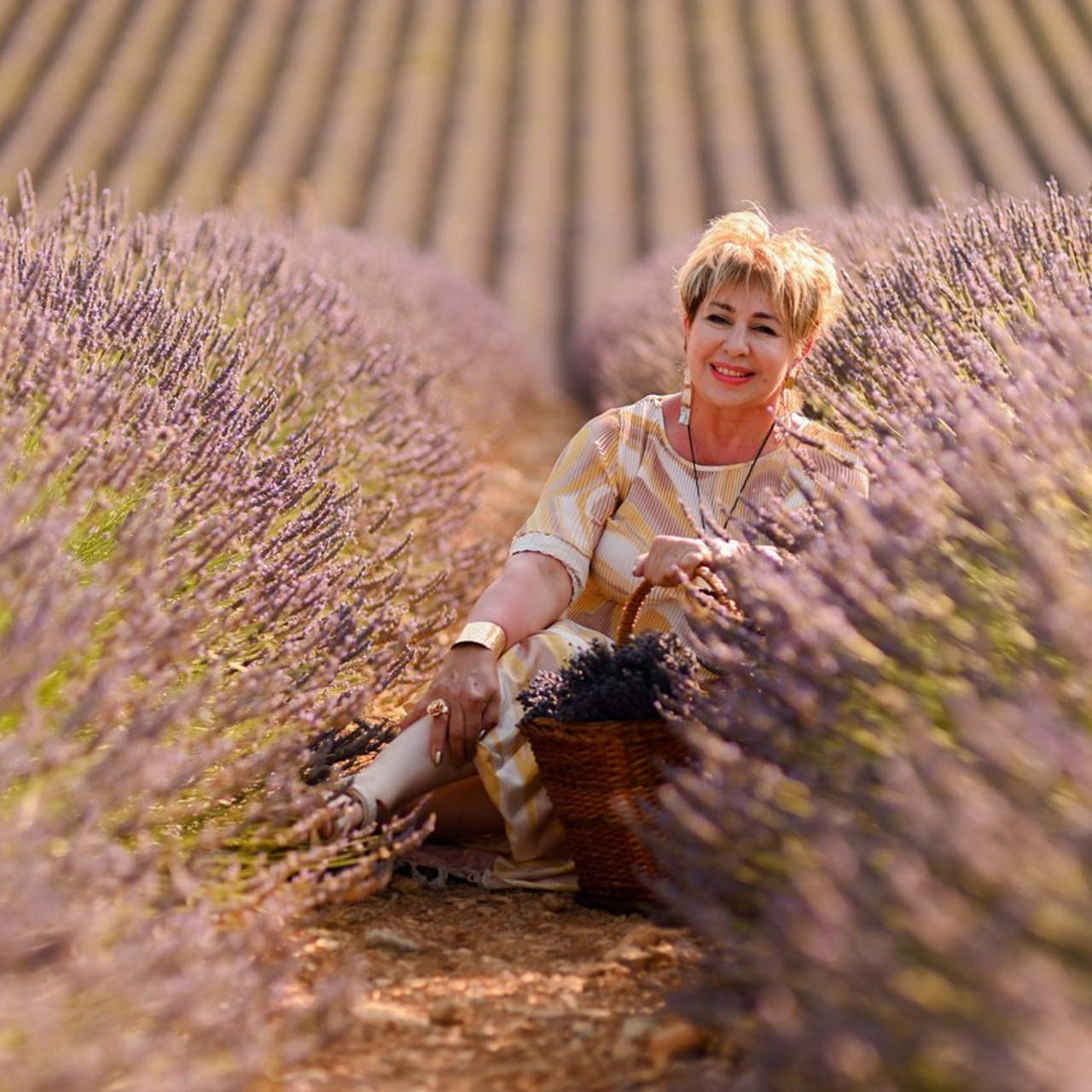 Feed back. Photographer in Provence Julia Lipiainen