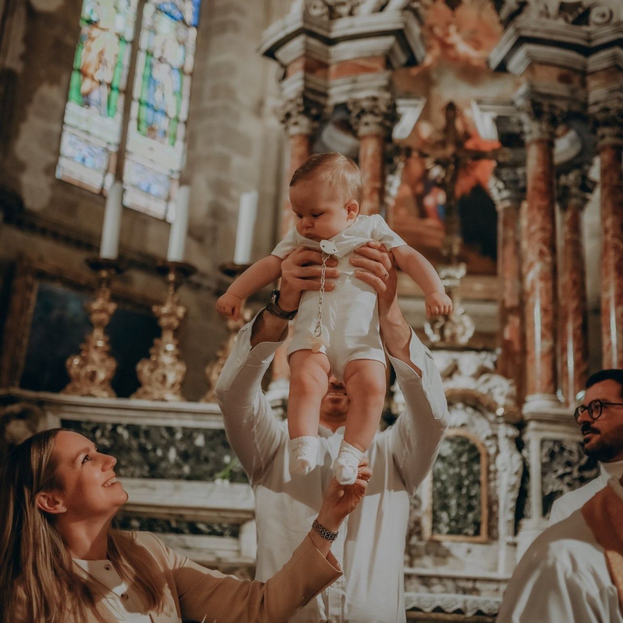 Feed back. Photographer in Provence Julia Lipiainen