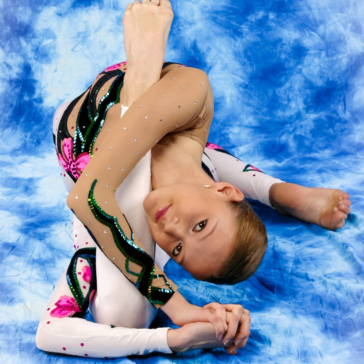 Гимнастка 18. Fantastic-Bodies photo performance